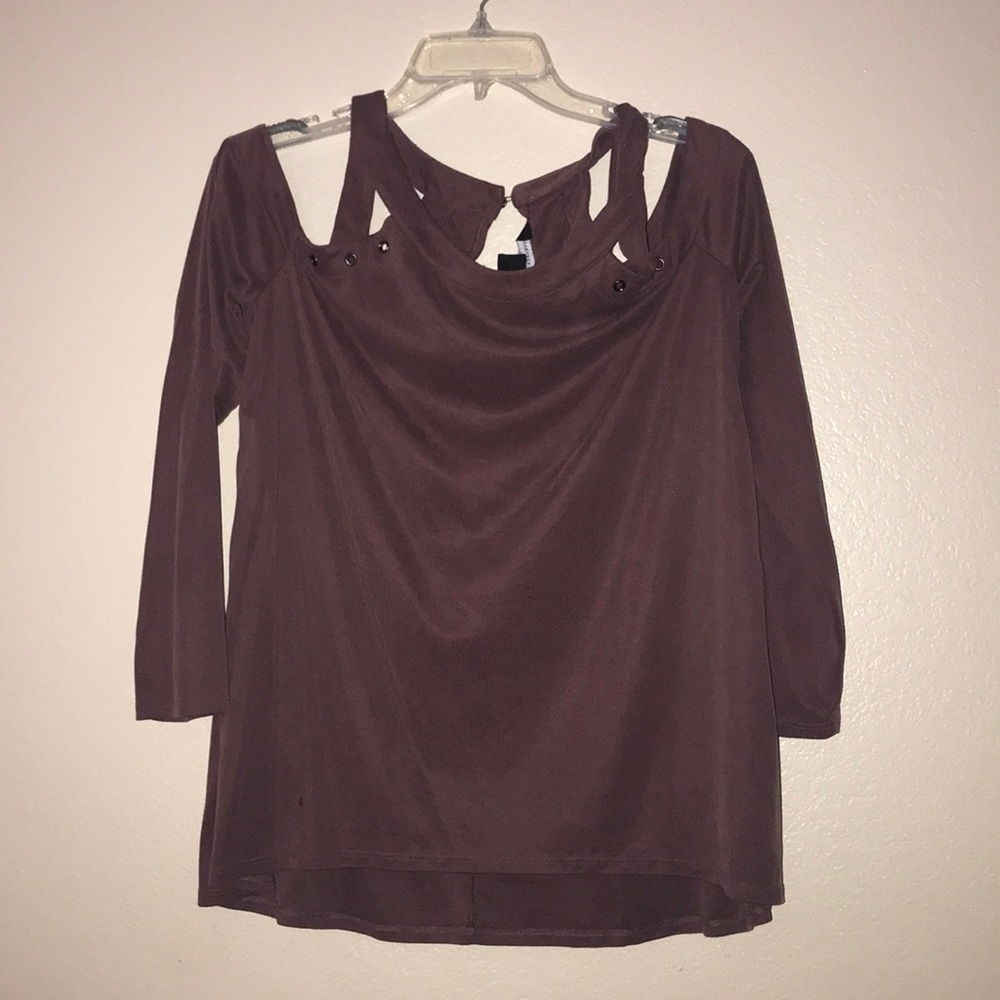 Maroon top